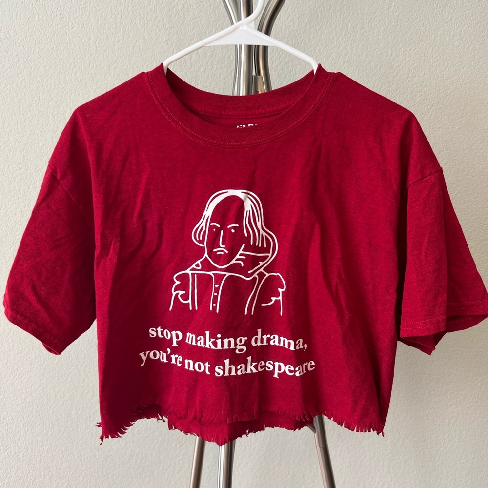 SOLD - Cropped t-shirt